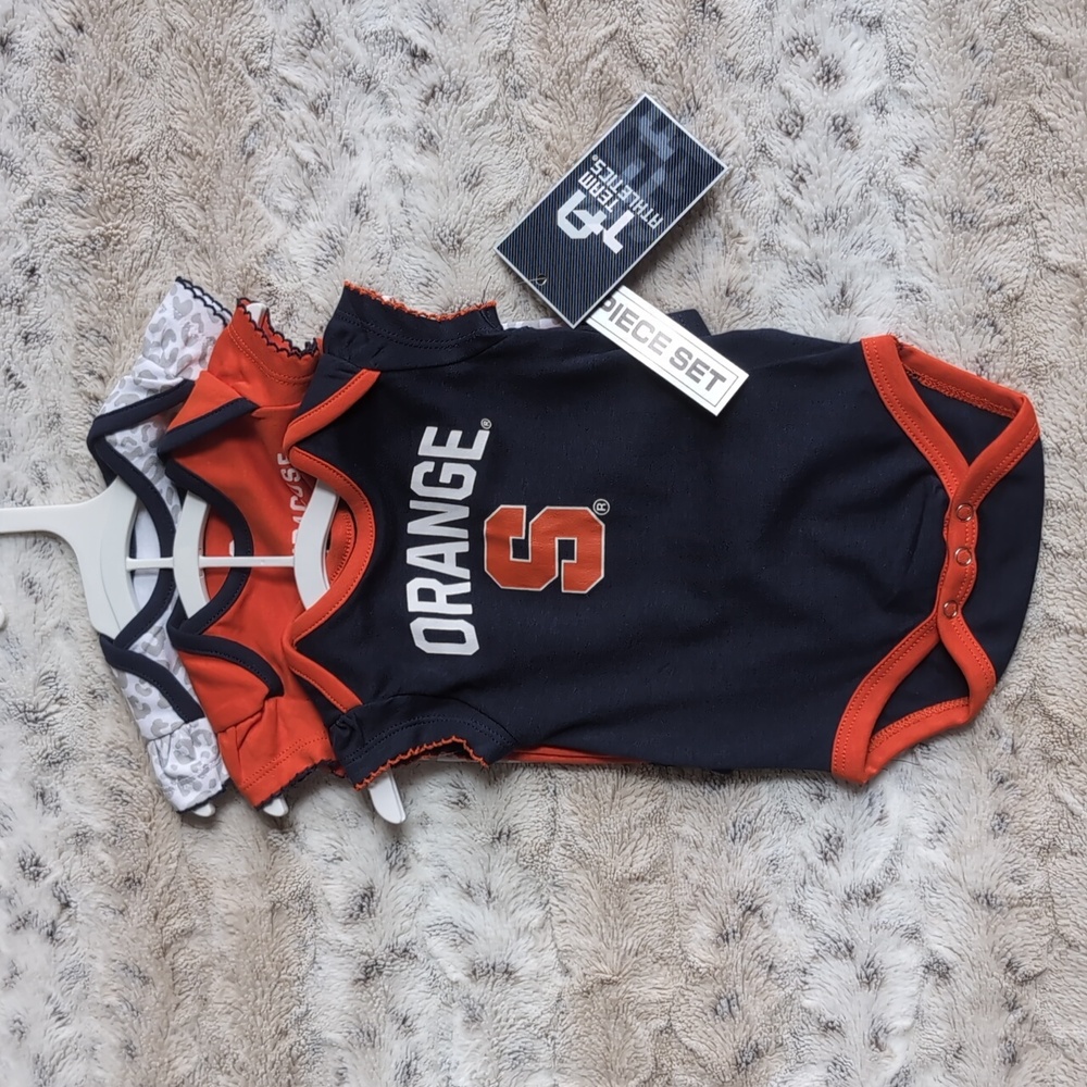 Syracuse Orange Girl's Officially Licensed Leopard Print 3 Piece Creeper…